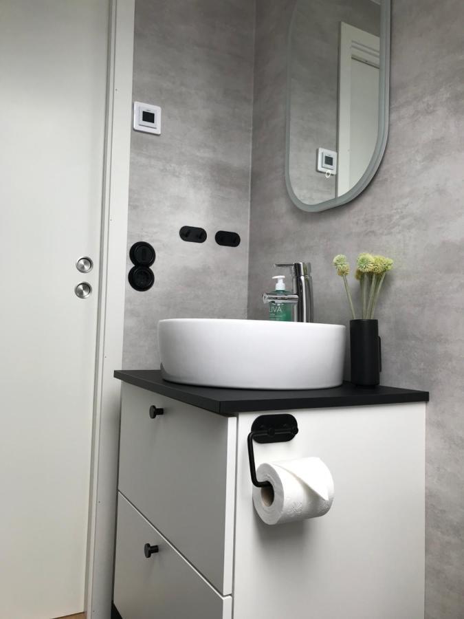 Nybyggd Mysig Laegenhet I Falkenberg, Troeingeberg 5Min Fran E6, 30Min Ullared, Naera Stationen Apartment Exterior foto